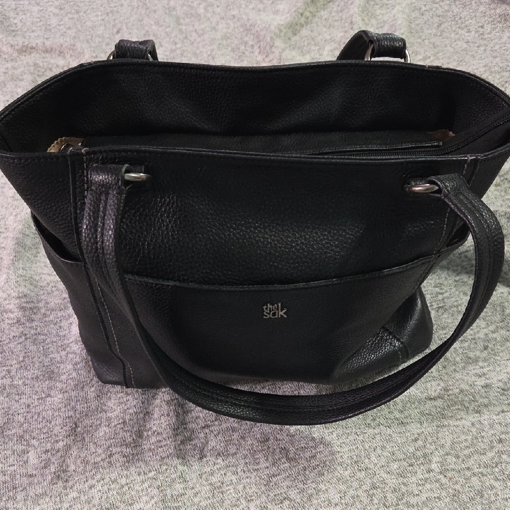 The Sak Black Tote Bag Sleek Modern Design
